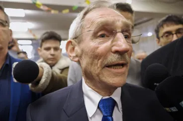 Abszurd trükkel érték el, hogy Pintérnek ne a kérdéseinkre kelljen válaszolnia