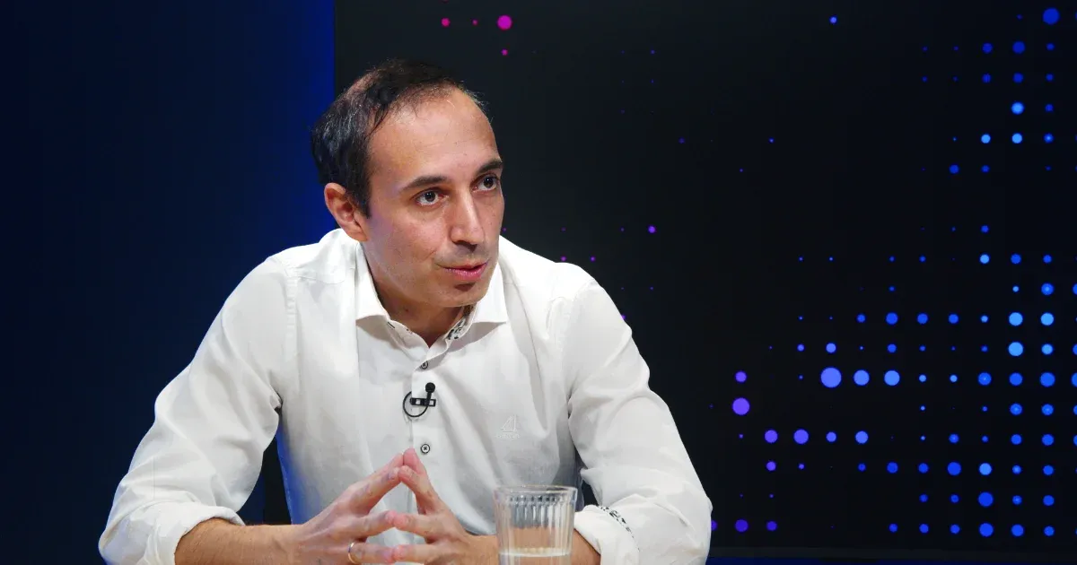 Róna Dániel elhiszi a Medián óriási Tisza-előnyt mutató mérését, de nem gondolja, hogy a Fidesz ne tudná behozni a hátrányát