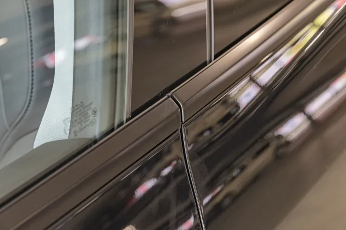 Illesztések, tömítések, ellenőrizzük őket – Fotó: Caroline Jüngling / autóMAGAZIN