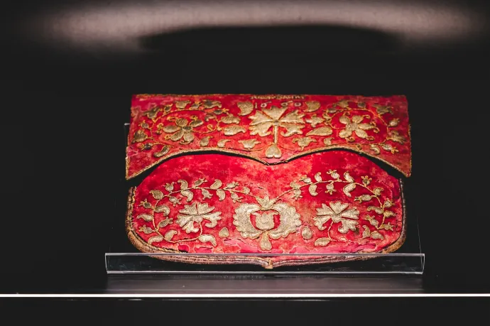 Cseszeliczki Szilvási Bálint levelestáskája – Fotó: Cristina Rădulescu / MNIT