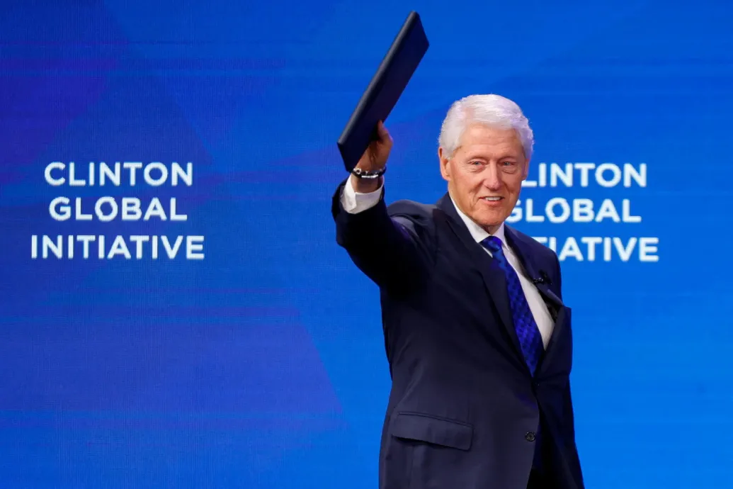 Bill Clinton: Nem láttam semmit, és nem tettem semmi rosszat