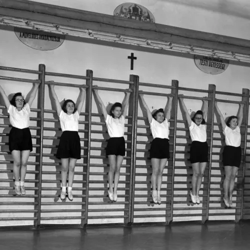 A háborút megelőző, vihar előtti csend tanúi ezek a képek. Talán csak mi képzeljük oda a hamarosan bekövetkező tragédia feszültségét Kép