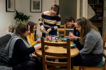 Egy társasház, ahol a szomszédok nem egymás ellenségei