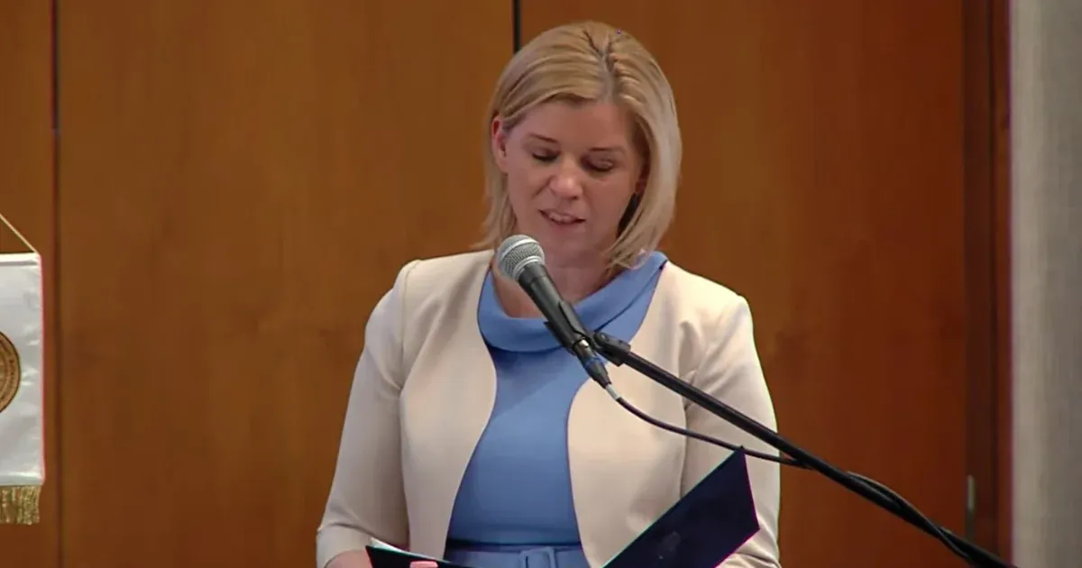 Diplomázó állatorvosok válasza: A hitványság íze