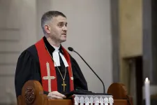 Beiktatták hivatalába Fabiny Tamás utódját, Keczkó Pál püspököt