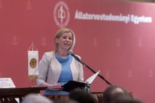 Hitvány, silány emberekről beszélt, kinevették, közölte: egymás emberi méltóságának tisztelete alap