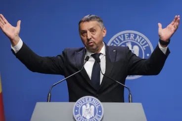 Daniel David: „Örvendezzünk a tavasz szépségének, tekintsük fejlődési lehetőségnek a kihívásokat!”