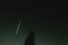 30 kiló lítiummal szórta meg a légkört egy visszatérő SpaceX-rakéta