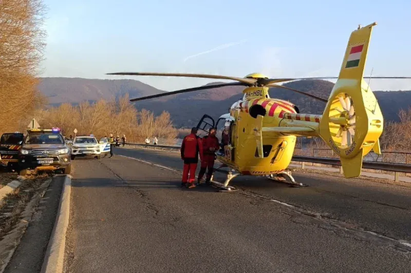 Mentőhelikopter vitt el egy kiránduló lányt a Remete-barlangtól