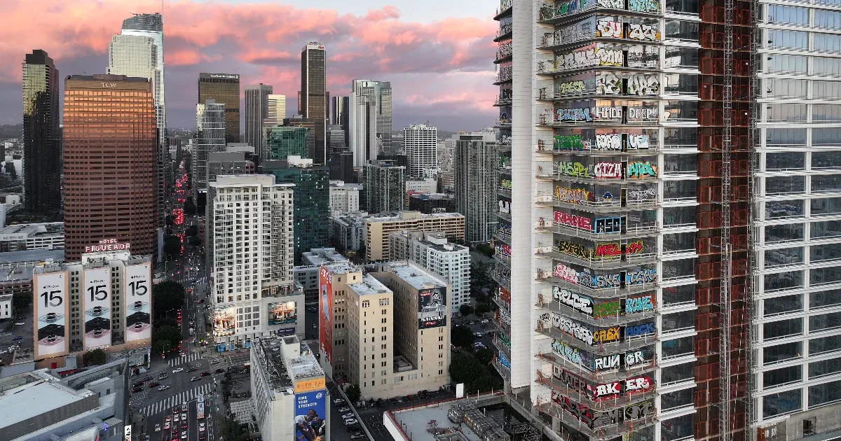 Los Angeles búcsúzhat a nevezetes Graffiti-tornyoktól