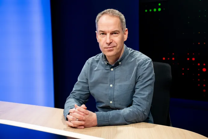 Krekó Péter: Nem létező háborús fenyegetettségre hivatkozva próbál hiszterizálni a kormánypárt