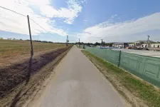 Mészáros Lőrinc az épülő luxusapartmanja közelében vett újabb földet Felcsúton