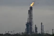 Harminc forinttal is drágulhat a dízel az iráni háború miatt