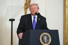 Trump azt mondta, kezdetben négy-öt hétre terveztek, de képesek sokkal tovább is folytatni