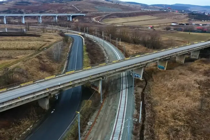 Augusztusig kellene felújítani a Kolozsvár-Nagyvárad vasutat, de van olyan szakasz, ahol távol állnak ettől