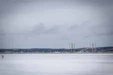 Kényszerleszállást hajtott végre a Hudson-folyó jeges vizén egy kisrepülőgép pilótája