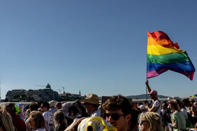 Több mint egymillióan aláírták a petíciót, ami a melegellenes konverziós terápiák betiltását kéri