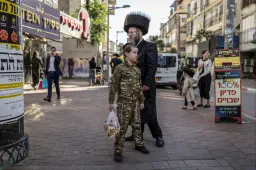 „Be kell fejeznünk, amit elkezdtünk” – Irán kazettás bombákkal sem tudja megtörni az izraelieket