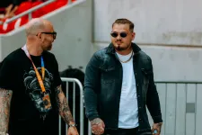 Desh csak röhögni tud azon, hogy Orbán a zenéjét használja