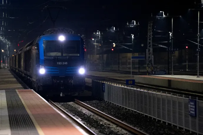 Az első 4 nap összesen 7 vonat ment végig a Budapest–Belgrád magyarországi szakaszán