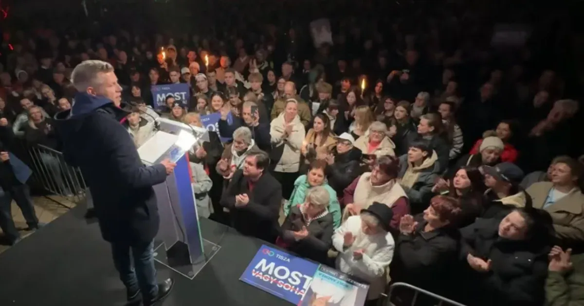 „A hazátok nem egy vicc” – üzente a kispártoknak Magyar Péter Szolnokon