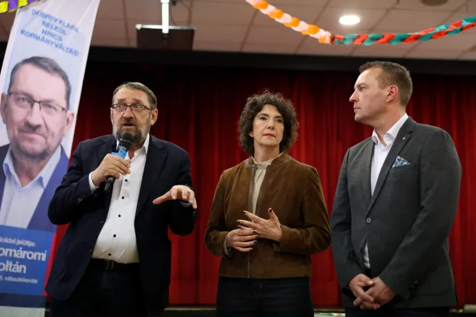 Komáromi Zoltán, Dobrev Klára, Barkóczi Balázs – Fotó: Bődey János / Telex