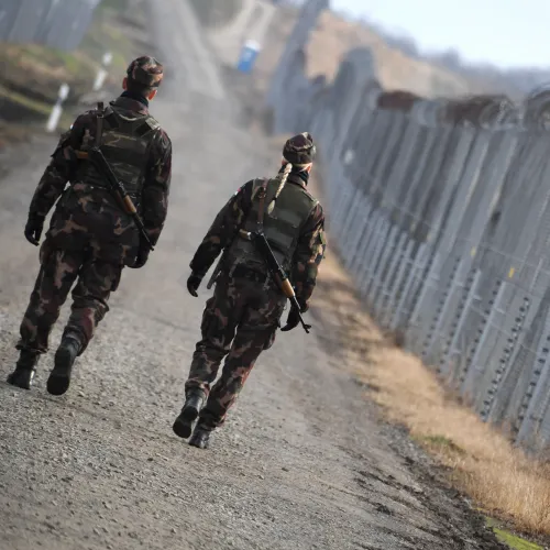 A kormány meghosszabbította a válsághelyzetet Kép