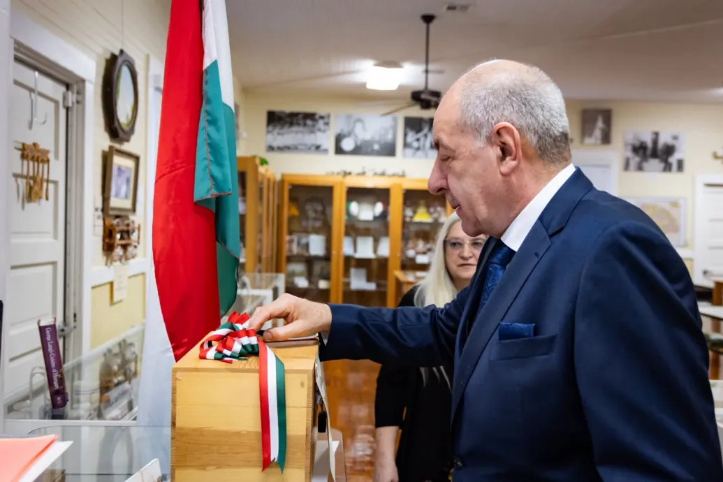 Az Amerikában található Árpádhonba látogatott Sulyok Tamás