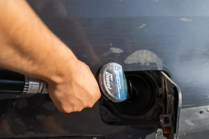 Ismét drágultak az üzemanyagok, a standard gázolaj 9 banival kerül többe, mint csütörtökön