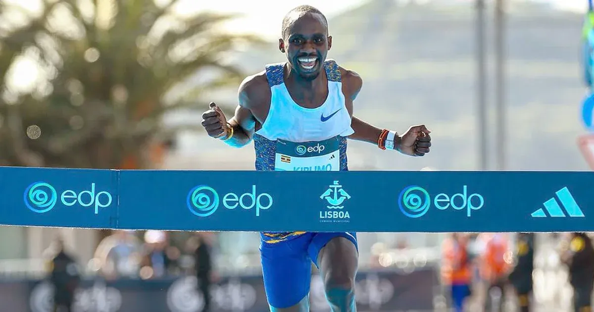 Kiplimó újra megdöntötte a félmaraton világcsúcsát Lisszabonban Kiplimó újra megdöntötte a félmaraton világcsúcsát Lisszabonban