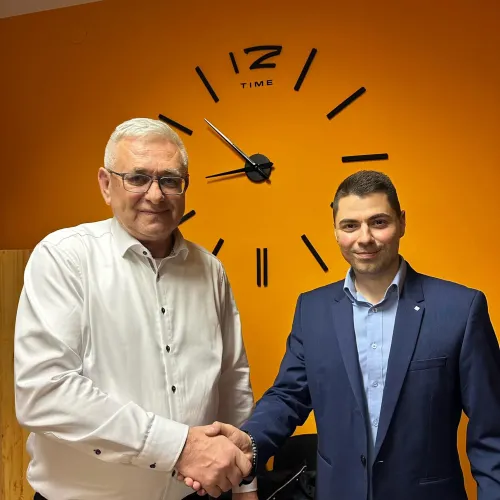 45 szavazatnyi előnnyel győzött a Fidesz jelöltje a kazincbarcikai önkormányzati időközin, a Tisza nem indított jelöltet Kép