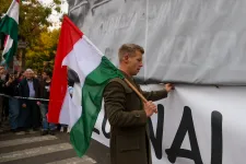 Orosz nagykövet Magyar Péternek: Tényleg nem érdemes a magyarokat képzeletbeli orosz fenyegetésekkel ijesztgetni