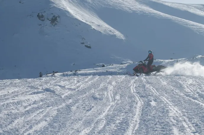 Járműelkobzást és súlyosabb bírságokat kérnek az illegális hegyi offroadozókra a civilek