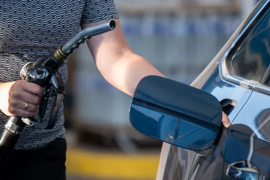 Május végére 11,5 lej lehet a gázolaj ára Romániában az Intelligens Energia Egyesület szerint