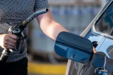 Május végére 11,5 lej lehet a gázolaj ára Romániában az Intelligens Energia Egyesület szerint