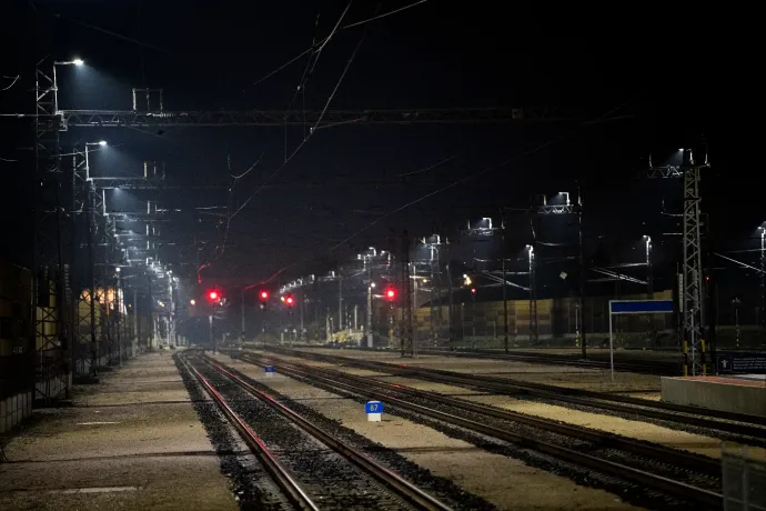 Úgy indították el a teherforgalmat a Budapest–Belgrádon, hogy még a műszaki ellenőrzés sem zárult le