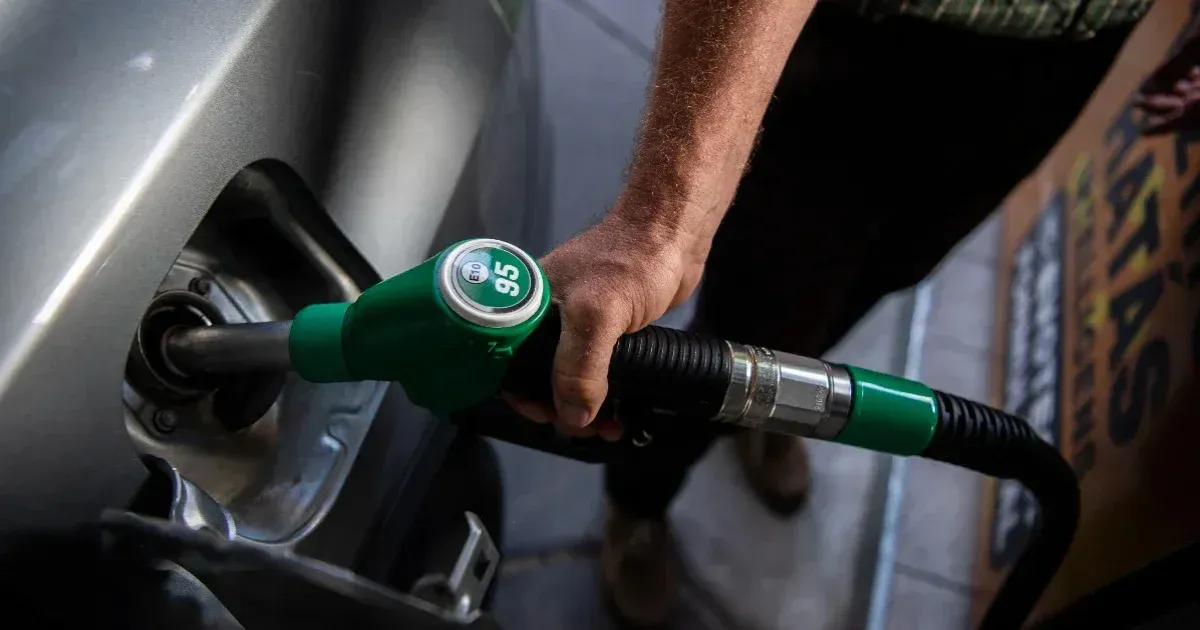 Hungary reintroduces gasoline and diesel price caps