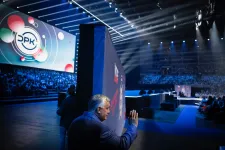 Önmagát buktatta le a DPK-k mögött álló alapítvány: tényleg ők pénzelik a Telexen leleplezett facebookos trollfarmot