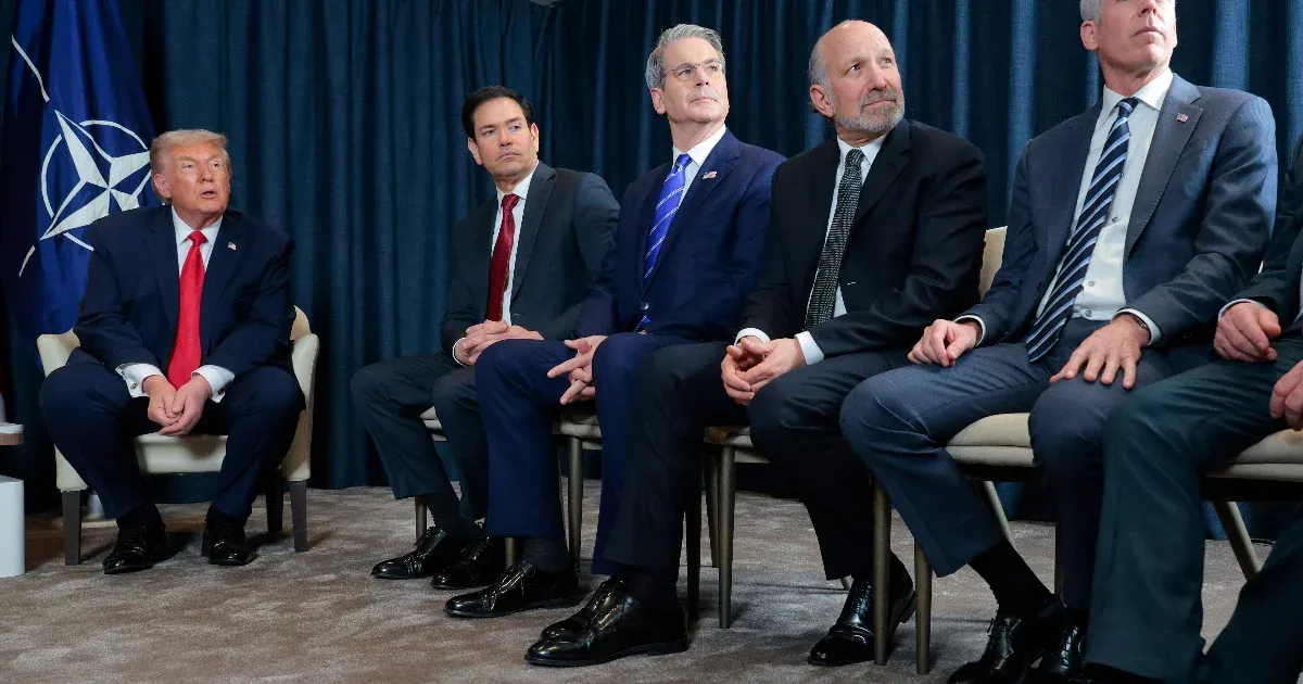 Donald Trump annyira rákattant a Florsheim cipőire, hogy a minisztereinek is vesz egyet-egyet