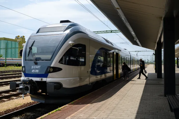 Pályakarbantartással erősít a MÁV Székesfehérvár–Lepsény szakaszon