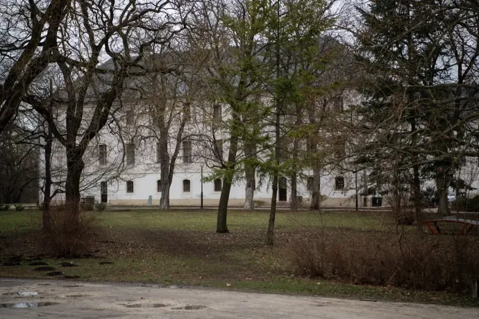 Áprilisban szabadul a bicskei gyerekotthon kisfiúkat zaklató igazgatója