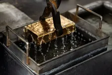 Az egész világról állít ki bizonyítványt, ahogyan az arany mozog a válságban