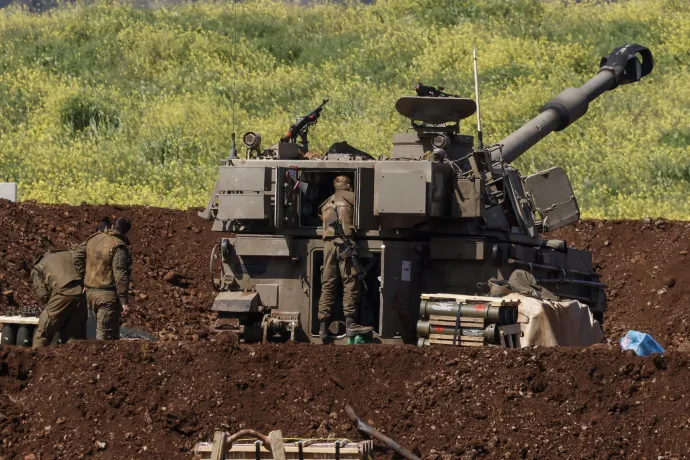 Izraeli tüzérségi egység a libanoni határ közelében, 2026. március 11-én – Fotó: Jalaa Marey / AFP