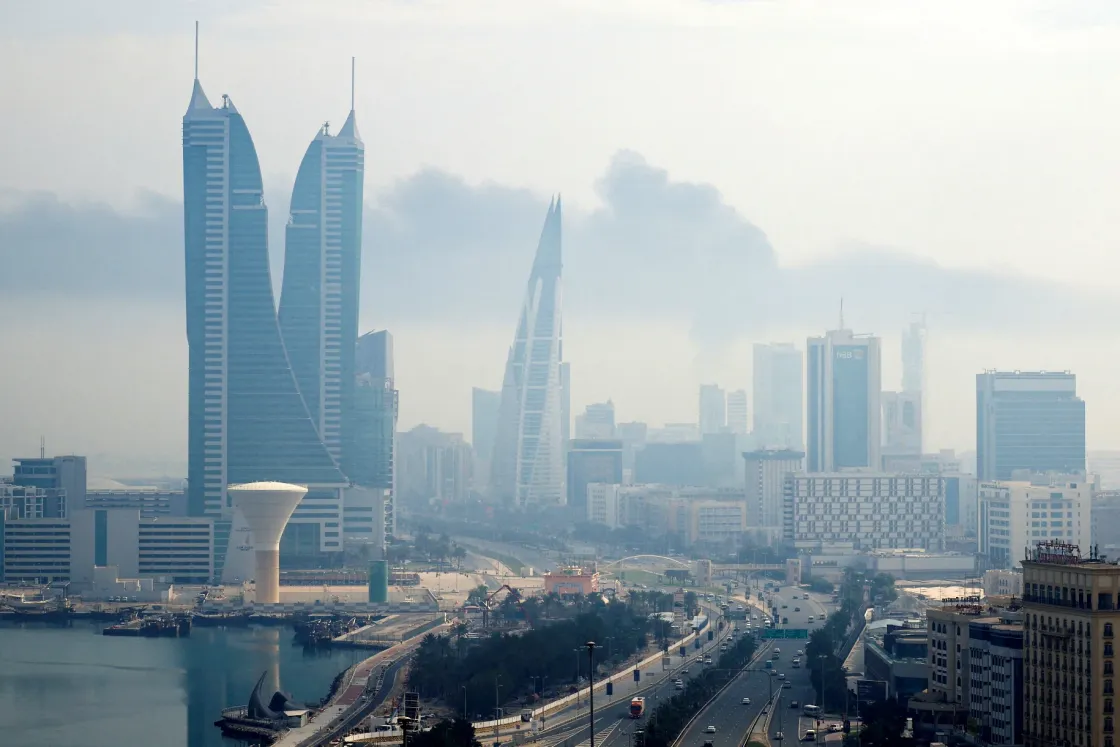 Megszólalt az új legfelsőbb vezető: Irán zárva tartja a Hormuzi-szorost, és tovább támadja az amerikai bázisokat