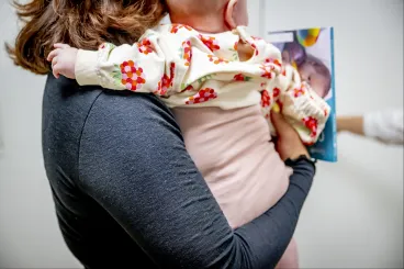 Maros megyében volt a legnagyobb a kiskorú anyák száma az országban 2024-ben