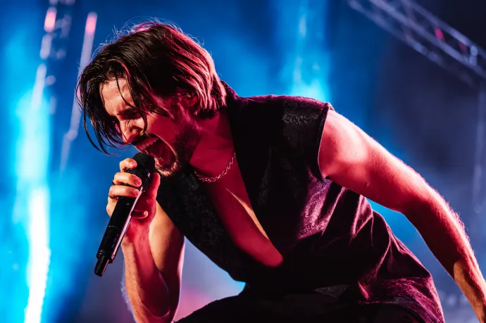 Krúbi teljesen megőrült, de végre hazatért