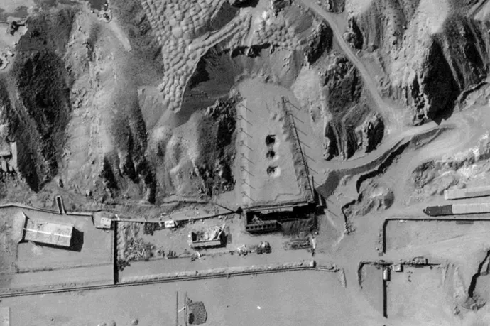 Trump szerint az USA rengeteg pénzt keres az emelkedő olajárak miatt, de szerinte van ennél fontosabb is