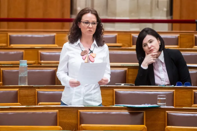 Az MSZP óbudai szervezete felszólította Szabó Tímeát, hogy lépjen vissza a Tisza javára