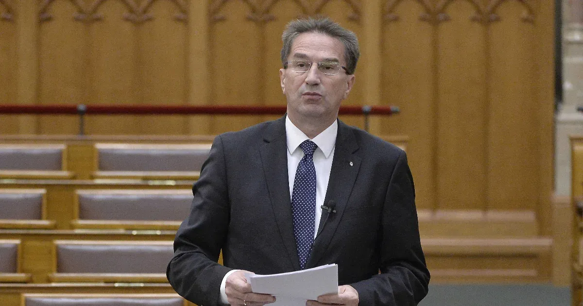 Bocsánatot kért az Igazságügyi Minisztérium a Magyar Helsinki Bizottságtól