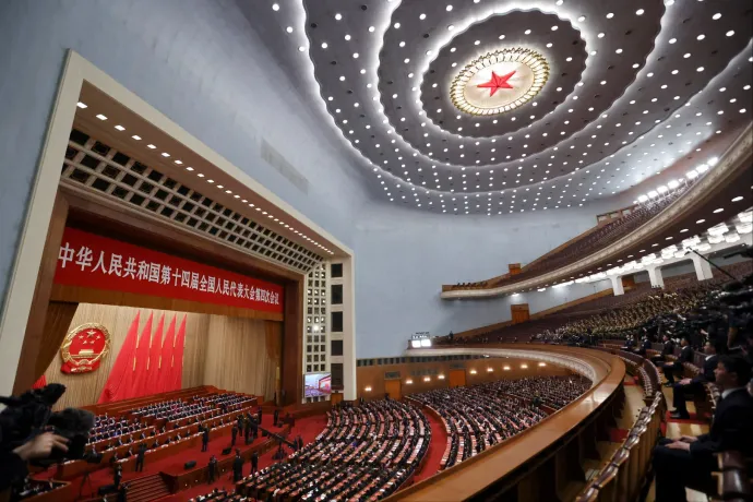 Íme, Kína új ötéves terve: nagy tétekben fogadnak a techiparra, és tovább csorbítják a kisebbségi jogokat